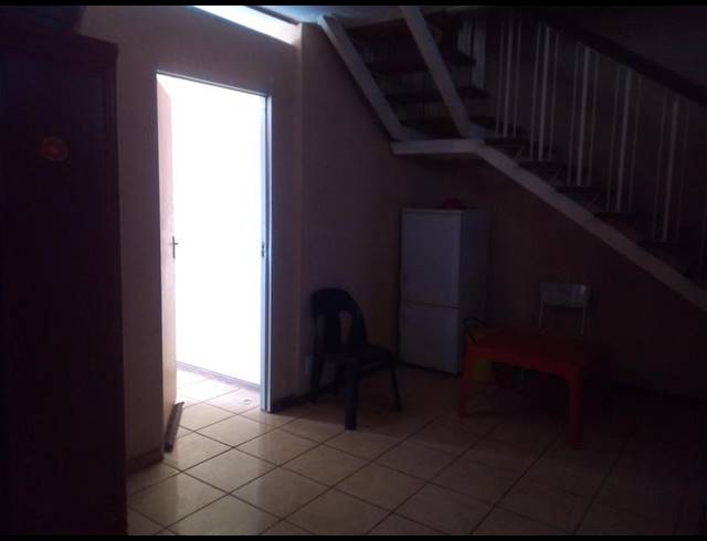 3 BEDROOM COMPLEX FOR SALE IN SUNNYSIDE